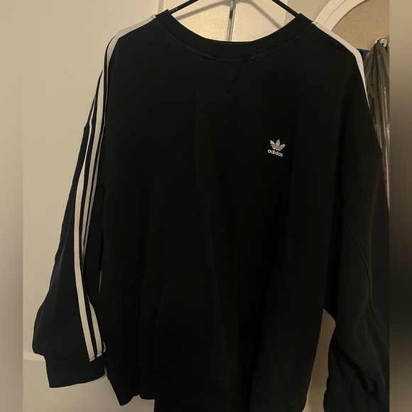 Adidas crewneck - Picture 2 of 7
